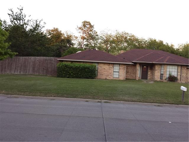 For Sale: 2704 Dalrock Rd Rowlett, TX 75088