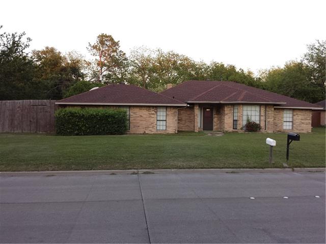 For Sale: 2704 Dalrock Rd Rowlett, TX 75088