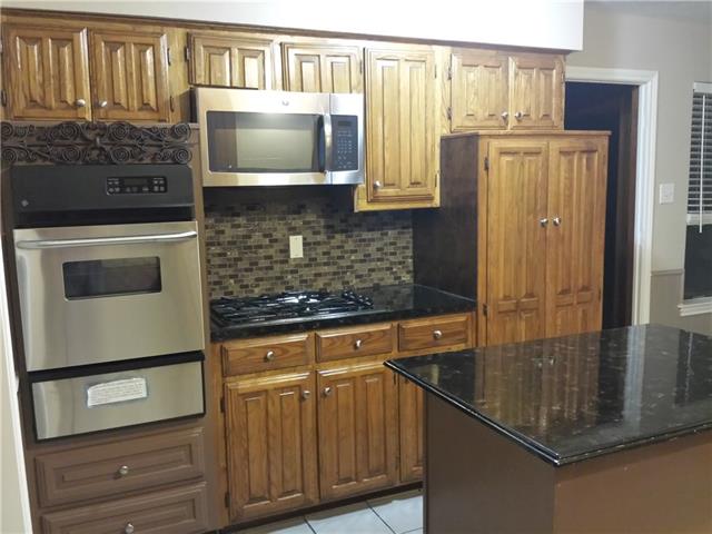 For Sale: 2704 Dalrock Rd Rowlett, TX 75088