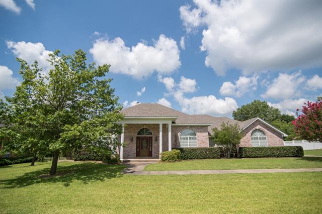 1821 Skyline Dr
