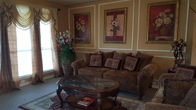 1112 Ruby St, Plano TX 75094