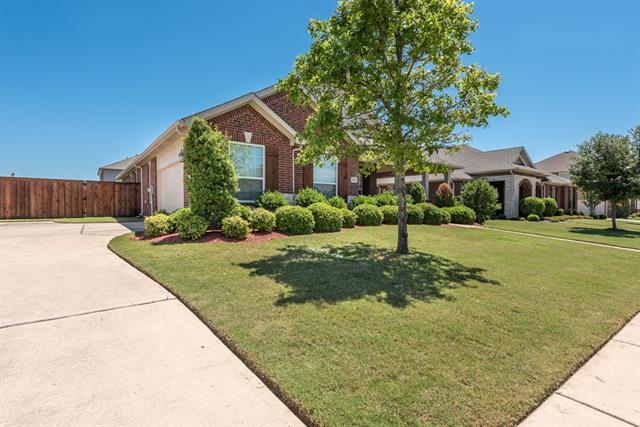 907 Ann Dr
