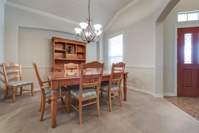 907 Ann Dr