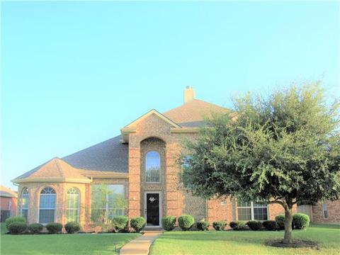 933 Heatherwood Dr