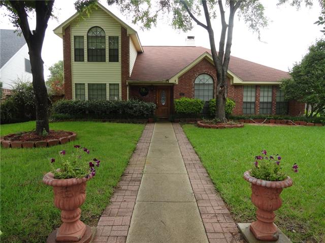 For Sale: 417 L Thompson St Cedar Hill, TX 75104