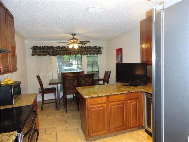 For Sale: 417 L Thompson St Cedar Hill, TX 75104
