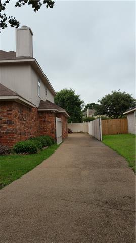 For Sale: 303 Trees Dr Cedar Hill, TX 75104