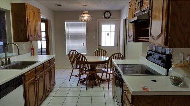 For Sale: 303 Trees Dr Cedar Hill, TX 75104