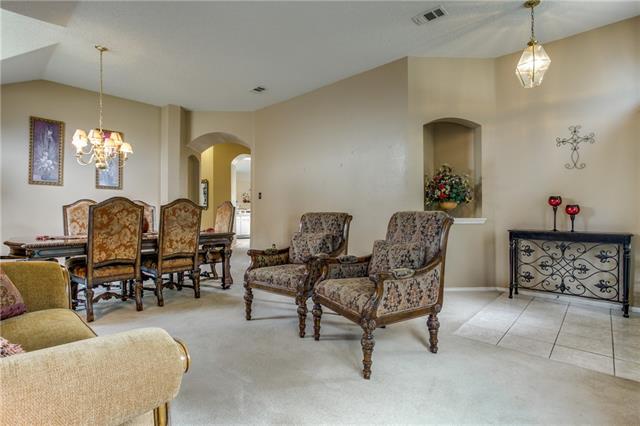 436 N Waterford Oaks Dr