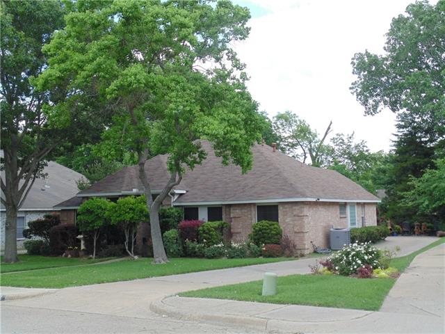 412 Lemontree Ln, Desoto TX 75115