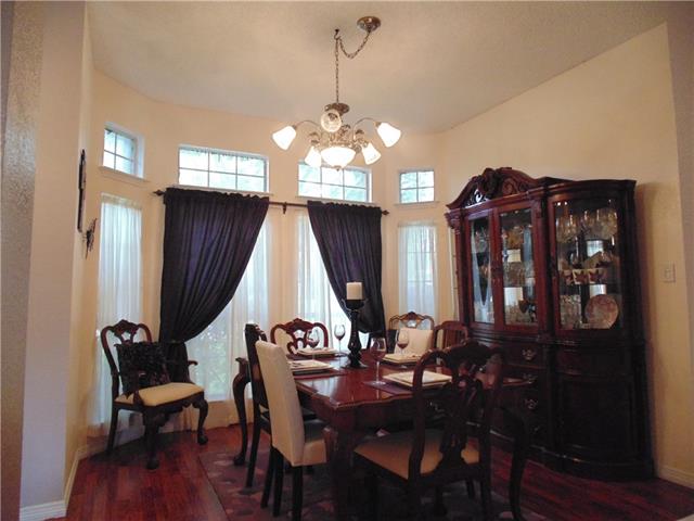 412 Lemontree Ln, Desoto TX 75115
