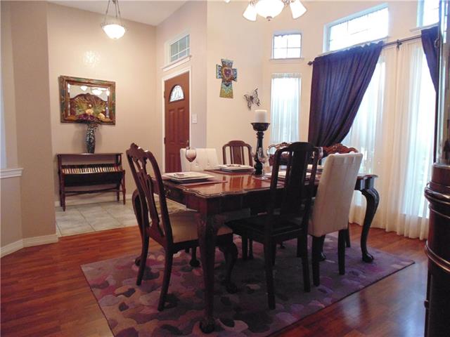412 Lemontree Ln, Desoto TX 75115