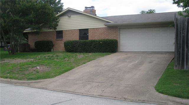 For Sale: 146 S Crestwood Blvd Desoto, TX 75115