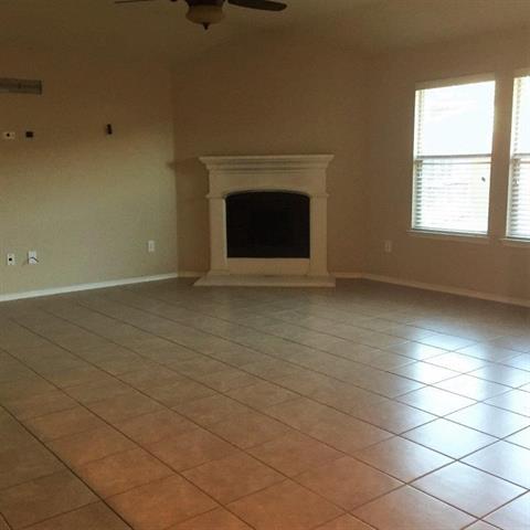 2002 Davy Crockett Dr