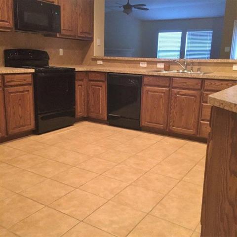 2002 Davy Crockett Dr