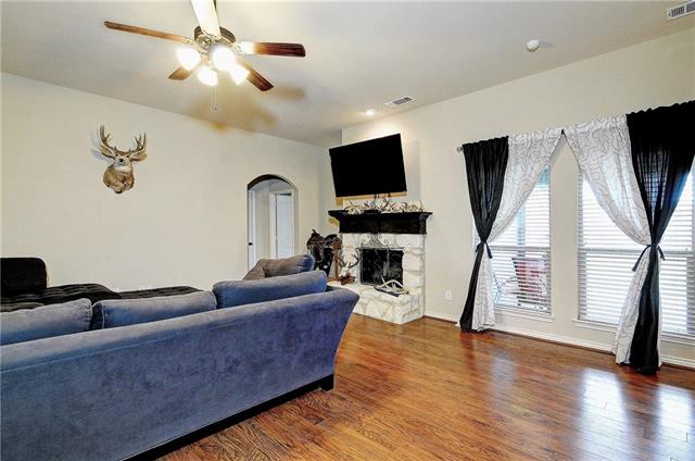 1414 Vista Ridge Dr