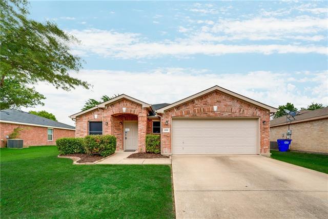 220 Spruce Trl