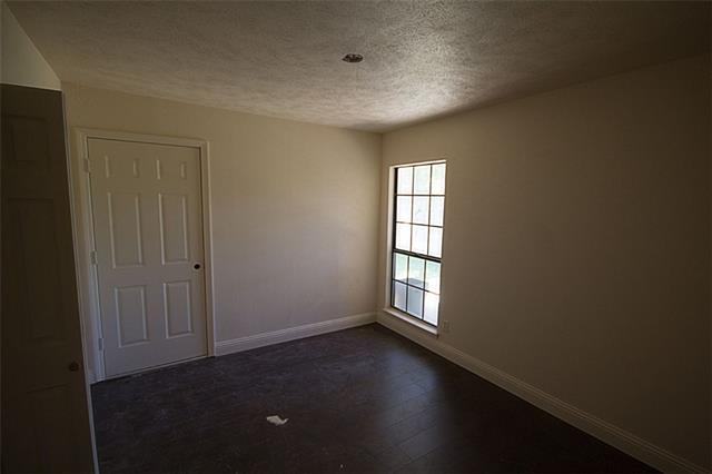 For Sale: 514 Rosewood Ln Forney, TX 75126