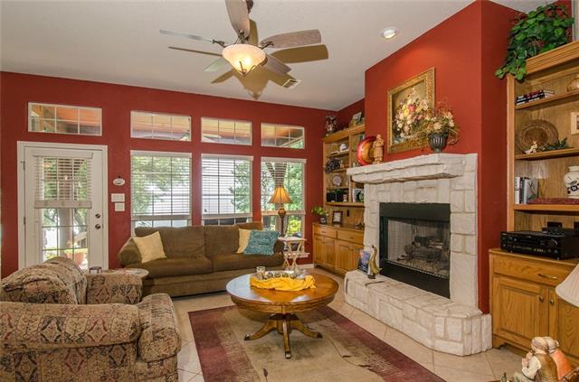 For Sale: 152 Stockton Pt Kerens, TX 75144