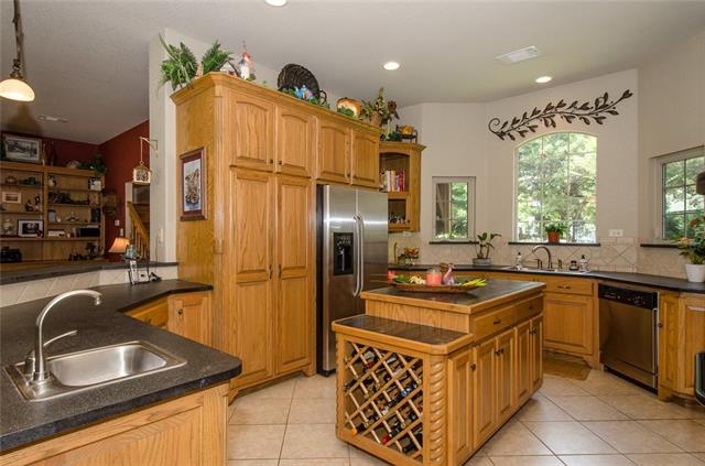 For Sale: 152 Stockton Pt Kerens, TX 75144
