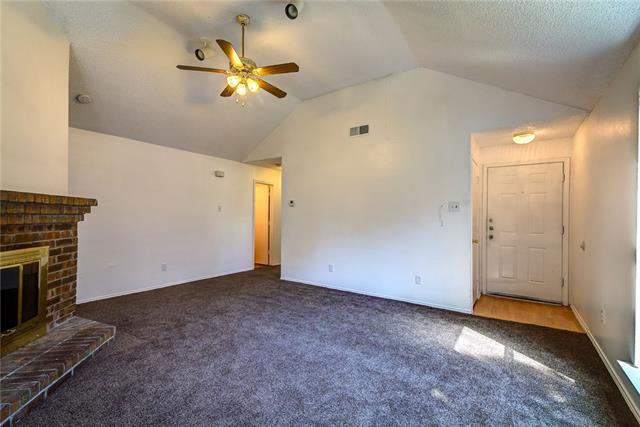 1406 Windmill Ln