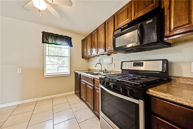 2616 Bluebird Ln