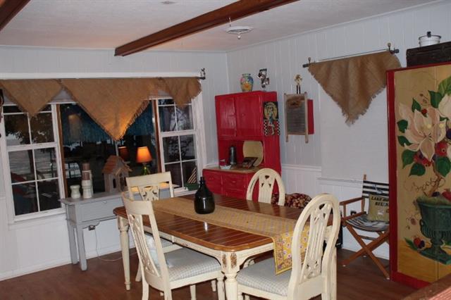 108 Hickory Tree Rd