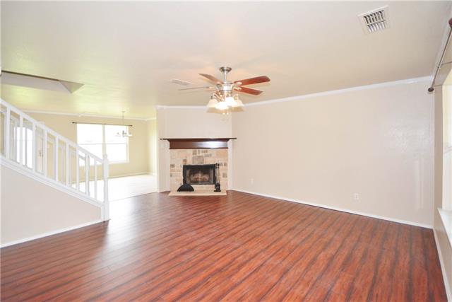 For Sale: 1570 Wildflower Waxahachie, TX 75165