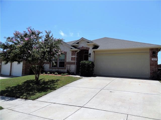 687 Austin Ln