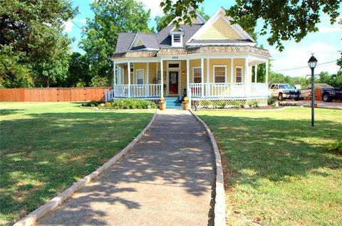 329 Virginia Ave