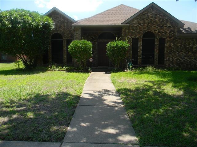 523 Binkley Ct