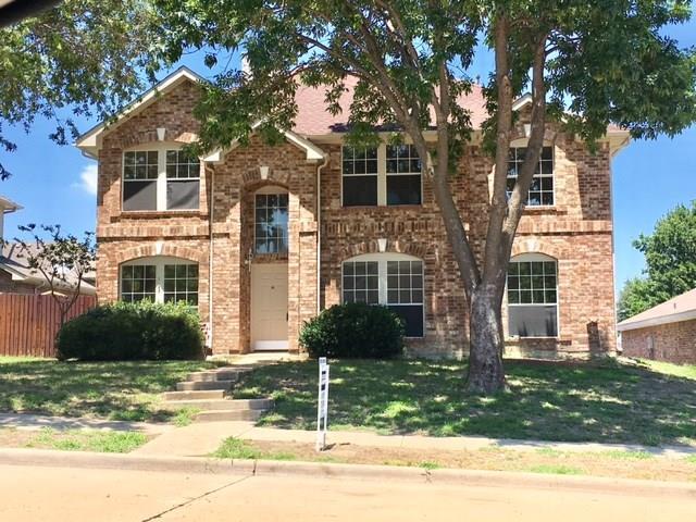 401 Longshadow Ln