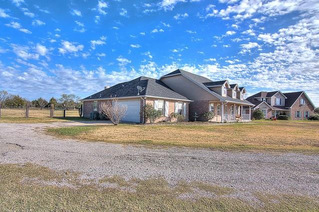 4144 Lucy Cir