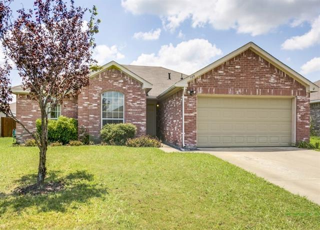 325 Pin Oak Ln