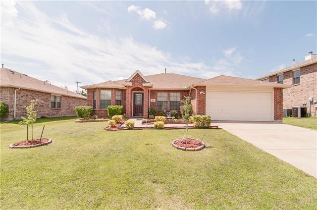 325 Pin Oak Ln