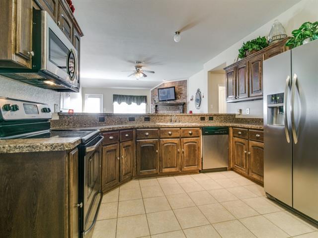 2915 Marsha Ln
