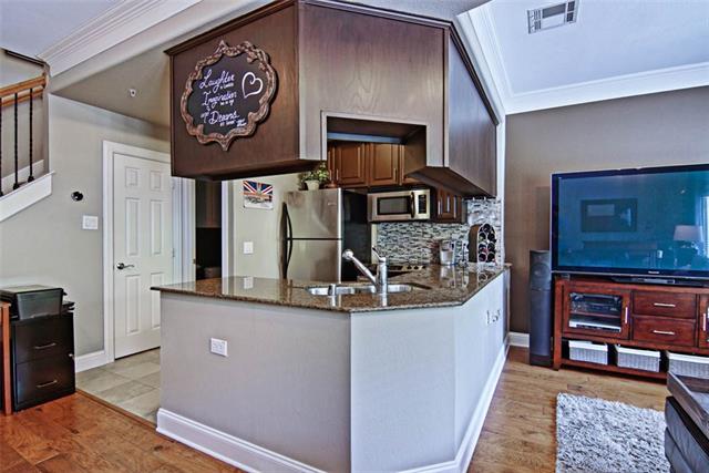 For Sale: 5702 Hudson St #3 Dallas, TX 75206