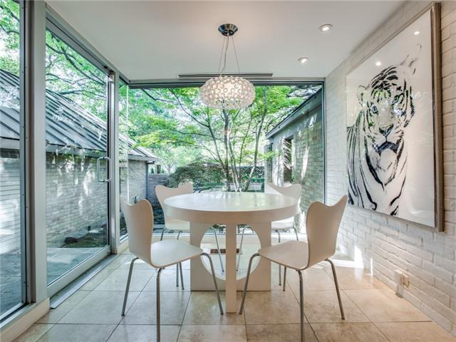 4437 Beverly Dr
