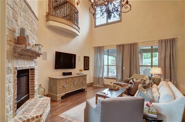 For Sale: 7147 Lyre Ln Dallas, TX 75214