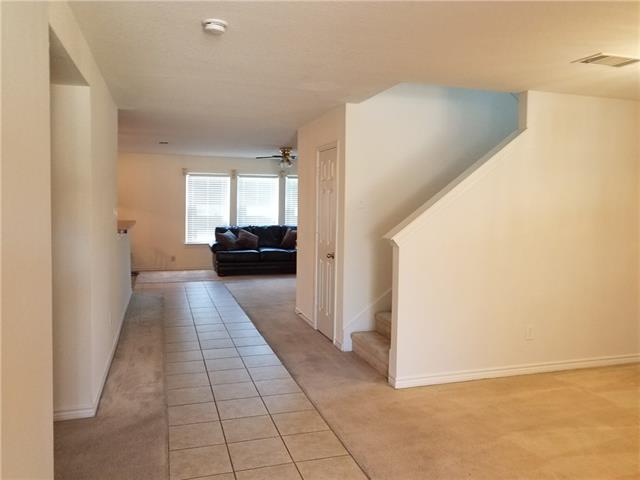 10136 Kittyhawk Ln