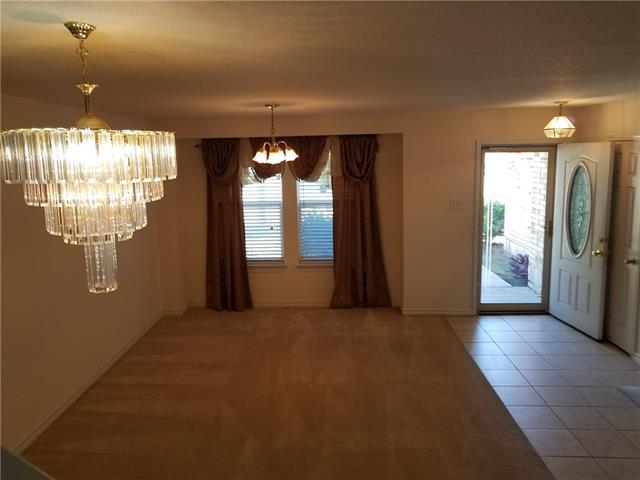 10136 Kittyhawk Ln