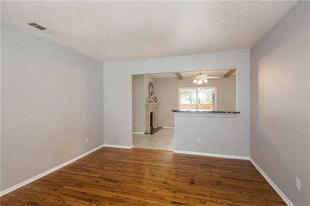 8636 Wolfwood Ln