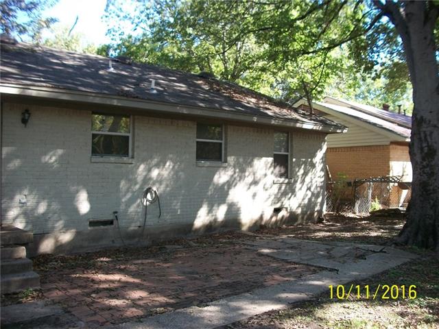 7718 Huttig Ave