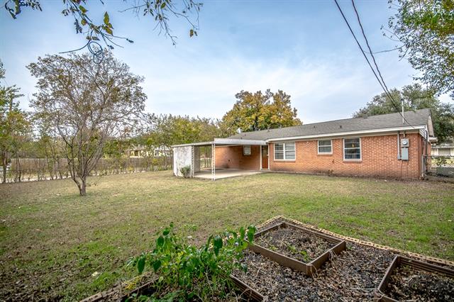 12131 Sunland St