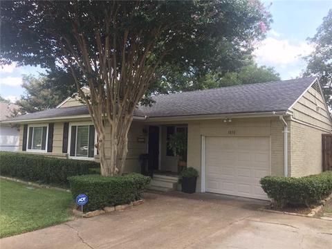 3807 Lively Ln