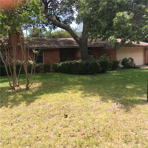 3807 Lively Ln