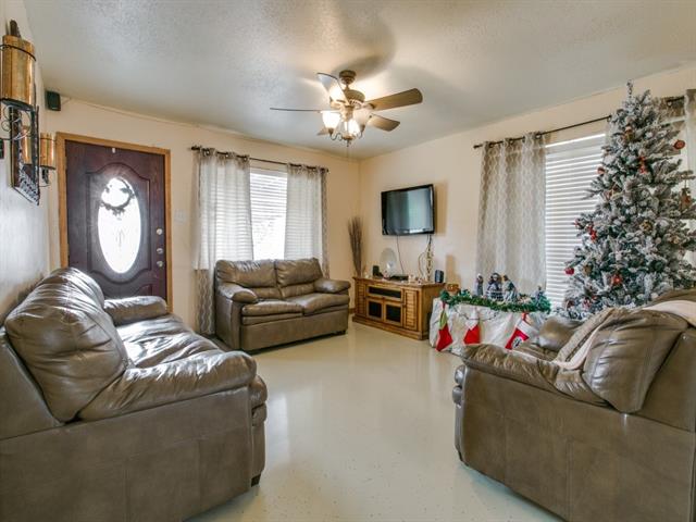2717 Healey Dr
