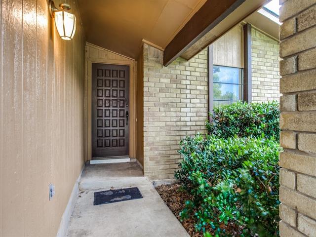 For Sale: 8511 Bellingham Dr Dallas, TX 75228