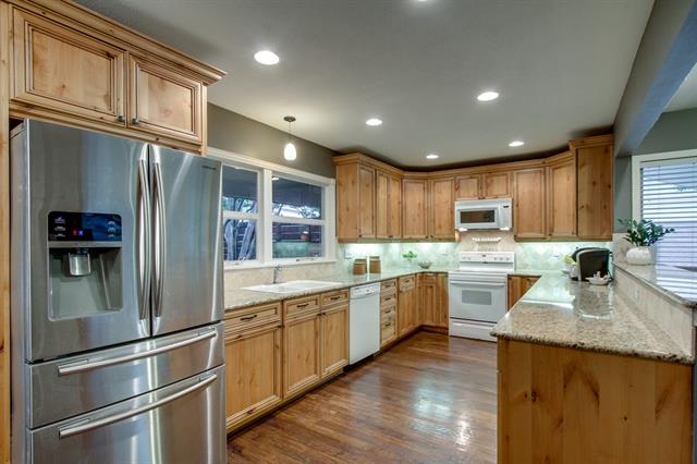 For Sale: 3548 Regent Dr Dallas, TX 75229