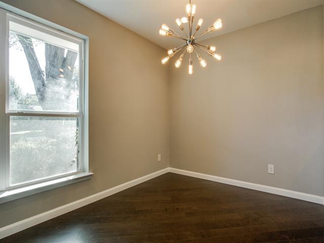 3305 Dothan Ln